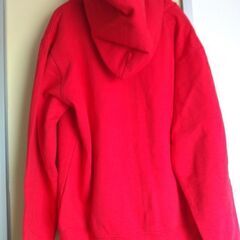 〘未着用品〙赤色パーカー Mサイズの画像