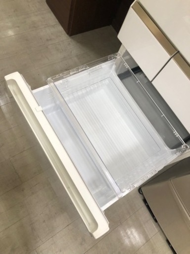 取りに来れる方限定！Ｐａｎａｓｏｎｉｃ(パナソニック)の5ドア冷蔵庫です！