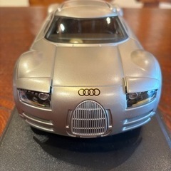 【売却済】ミニカー　モデル完成品　1/18サイズ