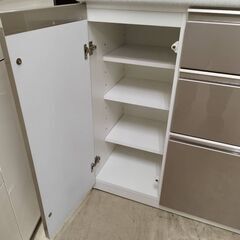 ニトリ キッチンボード 食器棚 レンジ台 システムキッチンボード