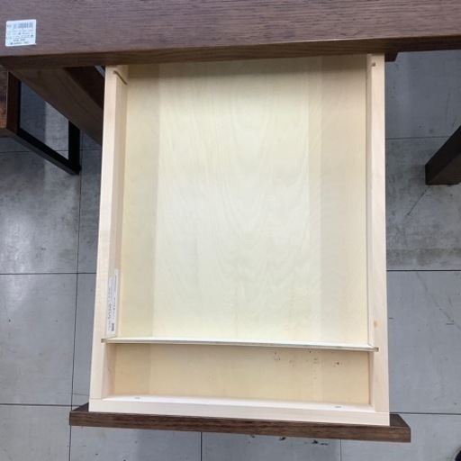 コンセント付きデスク　karimoku Buona scelta ブラウン