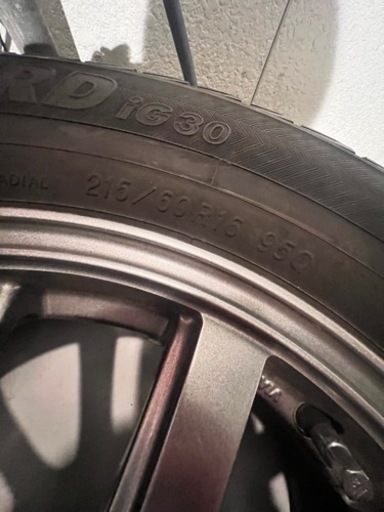 マナレイスポーツ16インチ×6.5J+53、ダンロップ 215/60R16