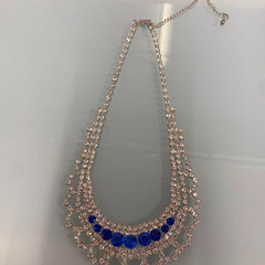 ネックレス ブローチ キラキラ ブルー コスプレ お姫様 プリンセス 可愛いの画像