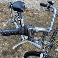 丸石27インチ外装6段変速自転車の画像