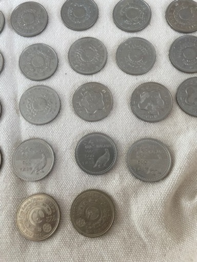記念硬貨（値下げ中）今日中に処分予定です