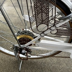 自転車　ママチャリの画像