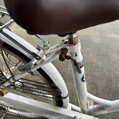 自転車　ママチャリの画像