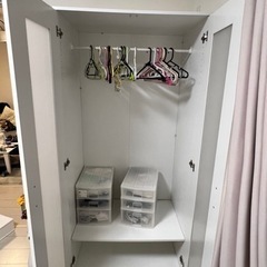 衣装収納の画像