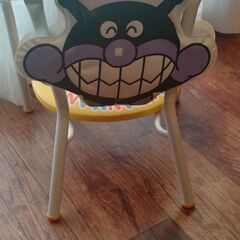 【美品】アンパンマン豆いすの画像