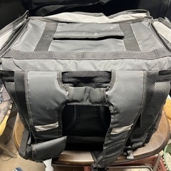【お譲り先決定】ウーバーイーツ　配達バック　Uber Eatsの画像
