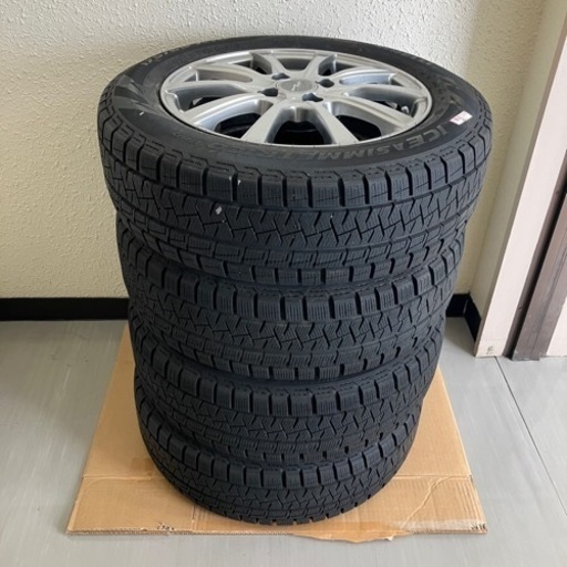 高性能スタッドレスタイヤ ピレリ PIRELLI ICE ASIMMETRICO PLUS バリ山 室内保管