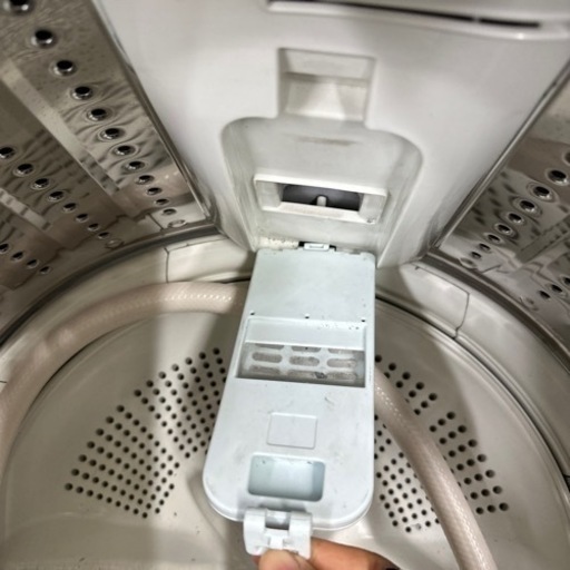 日立　7kg洗濯機　2021年