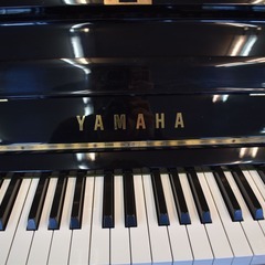 ヤマハ中古アップライトピアノ　U1H（1974年製造）の画像