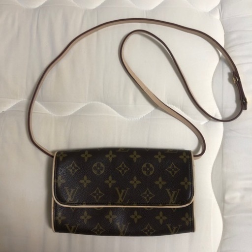 【LOUIS VUITTON】ショルダーバック