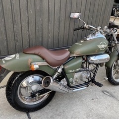 ★20万円　マグナ50 ミリタリーカスタム！走行少ない！セル1 実働車　バッテリー新品！ホンダ　マグナ　原付の画像