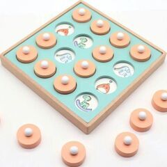 ★美品★【 木製のかわいい知育玩具 （神経衰弱）】