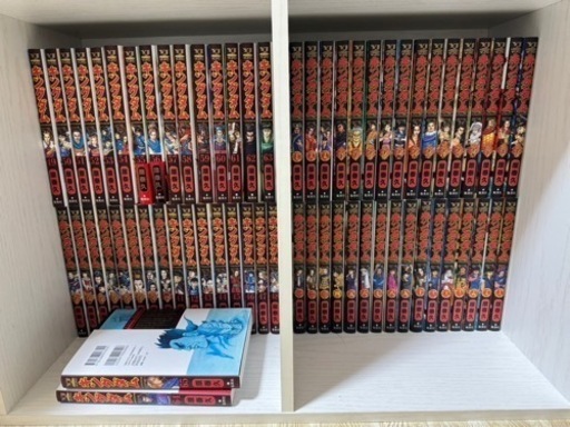 キングダム 全て新品購入 1〜10巻は実写カバー付