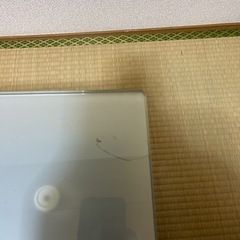 ガラステーブルの画像