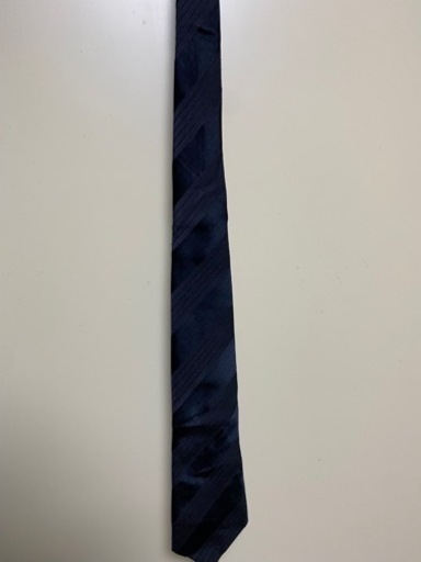 エンポリオ・アルマーニ　ARMANI