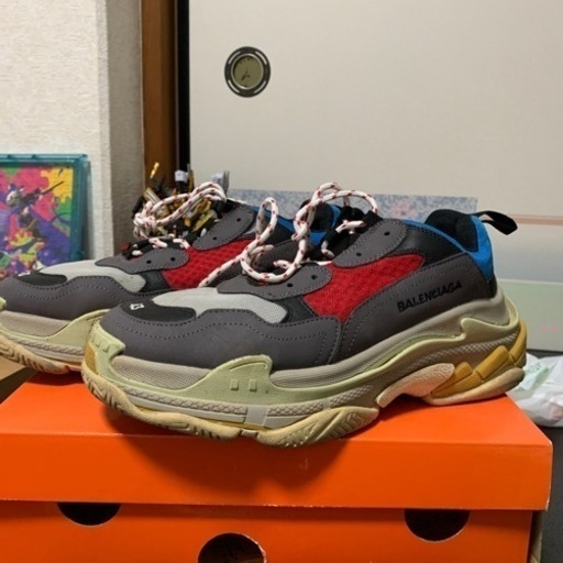 BALENCIAGA トリプルS 激安！！！！