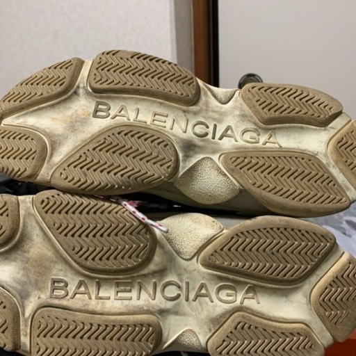 BALENCIAGA トリプルS 激安！！！！