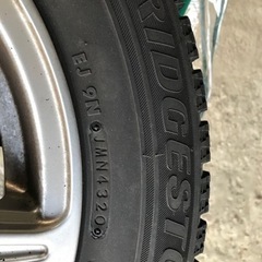 スタッドレスタイヤ 4本 スタッドレスタイヤ4本