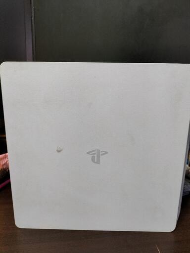 ps4本体だけです（箱無し）