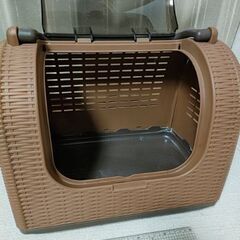 【小動物用キャリー】リッチェル Richell ラタンキャリー ブラウンの画像