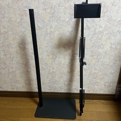 【ありがとうございました】　スマホスタンド　中古　家具等に台座を挟むタイプです。の画像