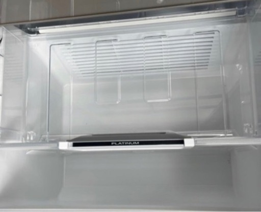 HITACHI（ヒタチ）5ドア冷蔵庫　2022年　401 L R-S40RL(xn) 