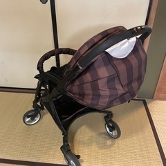 無料で差し上げます　ベビーカー　ピジョンの画像