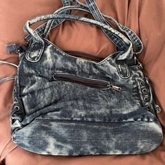 ショルダーバッグの画像