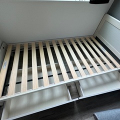ほぼ新品 すのこベッド シングルベッド 白 引き出し収納付の画像