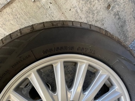 ヴォクシーのホイール