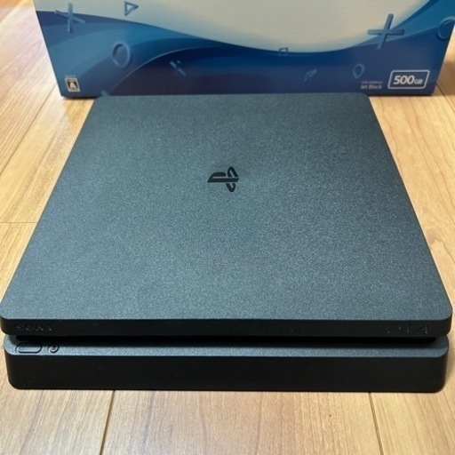 完品・美品 ps4 プレイステーション4 本体 cuh-2200a（500GB）+ソフト２本