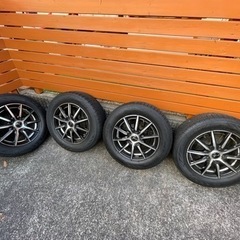スタッドレスタイヤ　195/65R/15