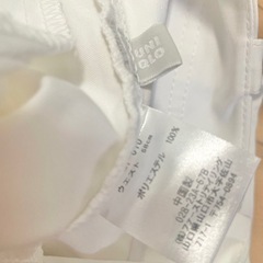 【新品未使用】 　ユニクロ　クロップドパンツ　レディース　ズボンの画像