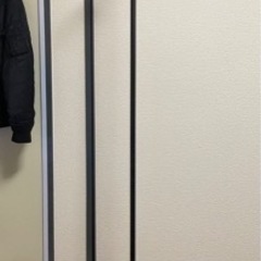 引取り先決定【山崎実業】スリムコートハンガー