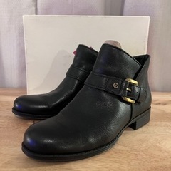 naturalizer jarrett boots 22.5cm...