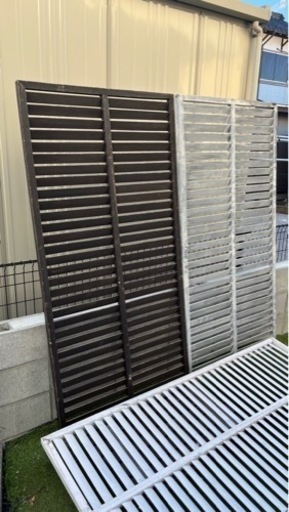 木製のフェンス