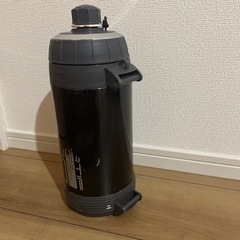 2L 水筒の画像