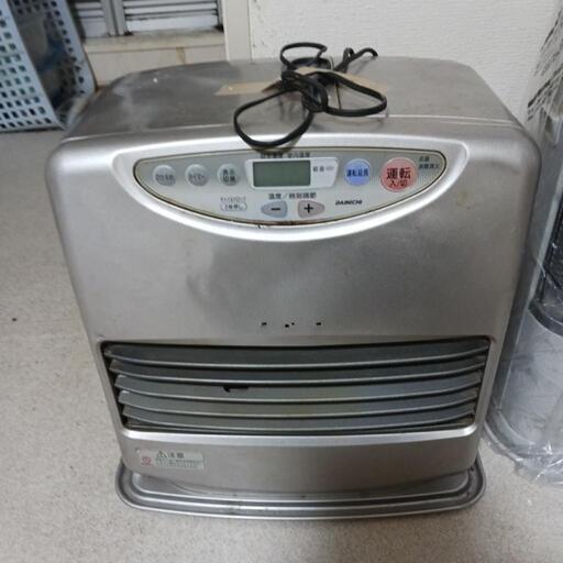 ファンヒーターを売ります。