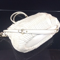 COACH コーチ 白レザー 2wayショルダーバッグ 現行モデル F28842の画像