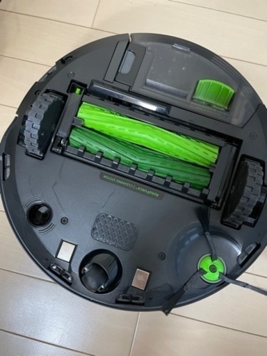 iRobot ルンバj7＋  （クリーンベース付属）j755860 