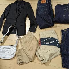 ジャケット、ジーンズ、パーカー、ハーフパンツ、バッグの7点セット