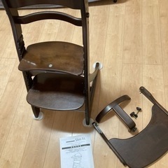 すくすくスリムフィットチェア　外せるテーブル＆ガード付き　子供用...