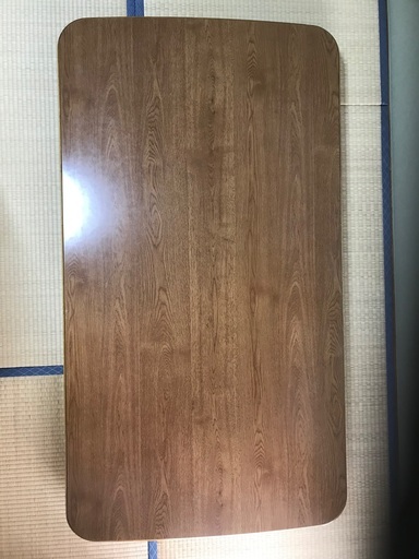 ダイニングテーブル