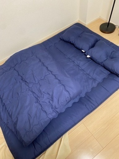 ダブル敷布団【値下げ】掛け布団、枕2つセット