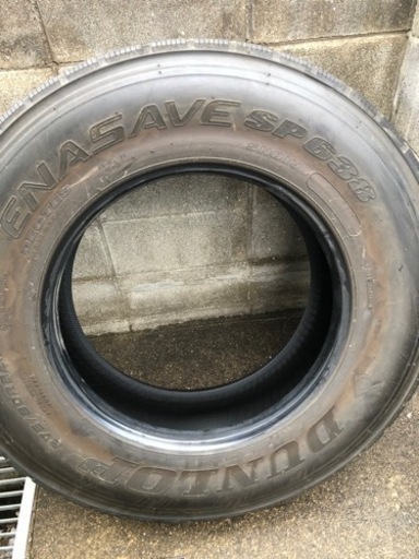 275/80R22.5 新車外しタイヤ　ENASAVE SP638