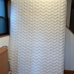 ダブルベットマットレス(譲り先決定)